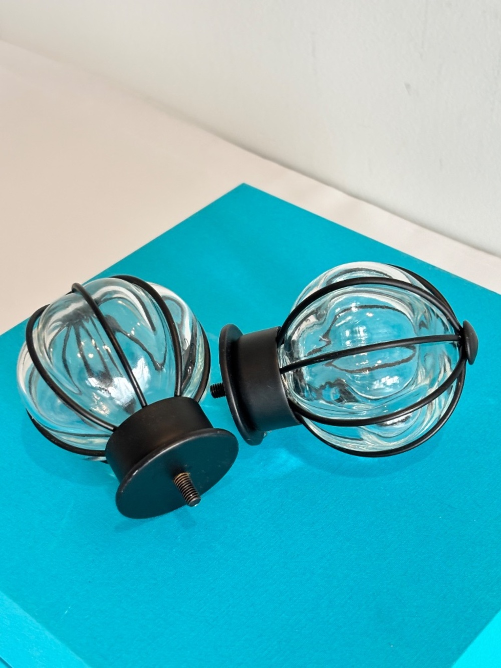 IKEA Blast globe black steel round curtain rod finials spherical ribbed glass - Picture 3 of 8